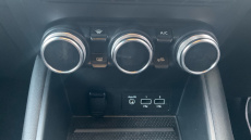 Renault Captur 1.6 E-TECH PHEV 160 R.S. Line 5dr Auto Hatchback